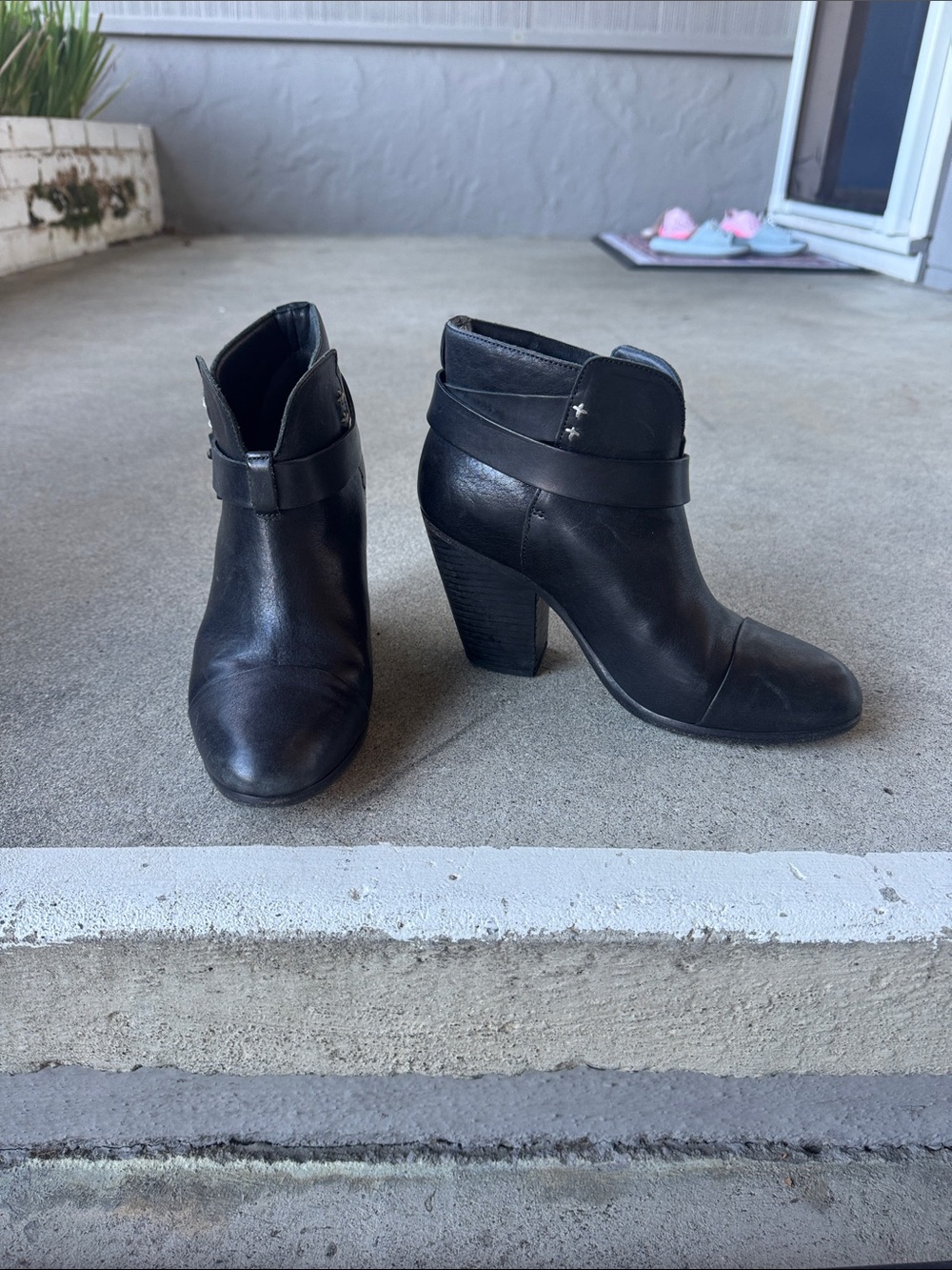 Rag & Bone Harrow boots (black leather)